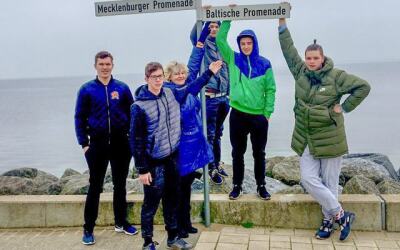 Litewscy praktykanci z Kuldīga odwiedzają Schwerin.